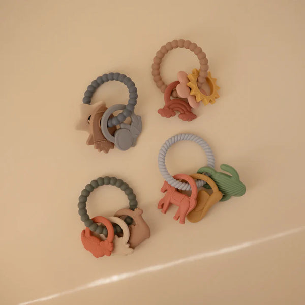 Western Teething Ring