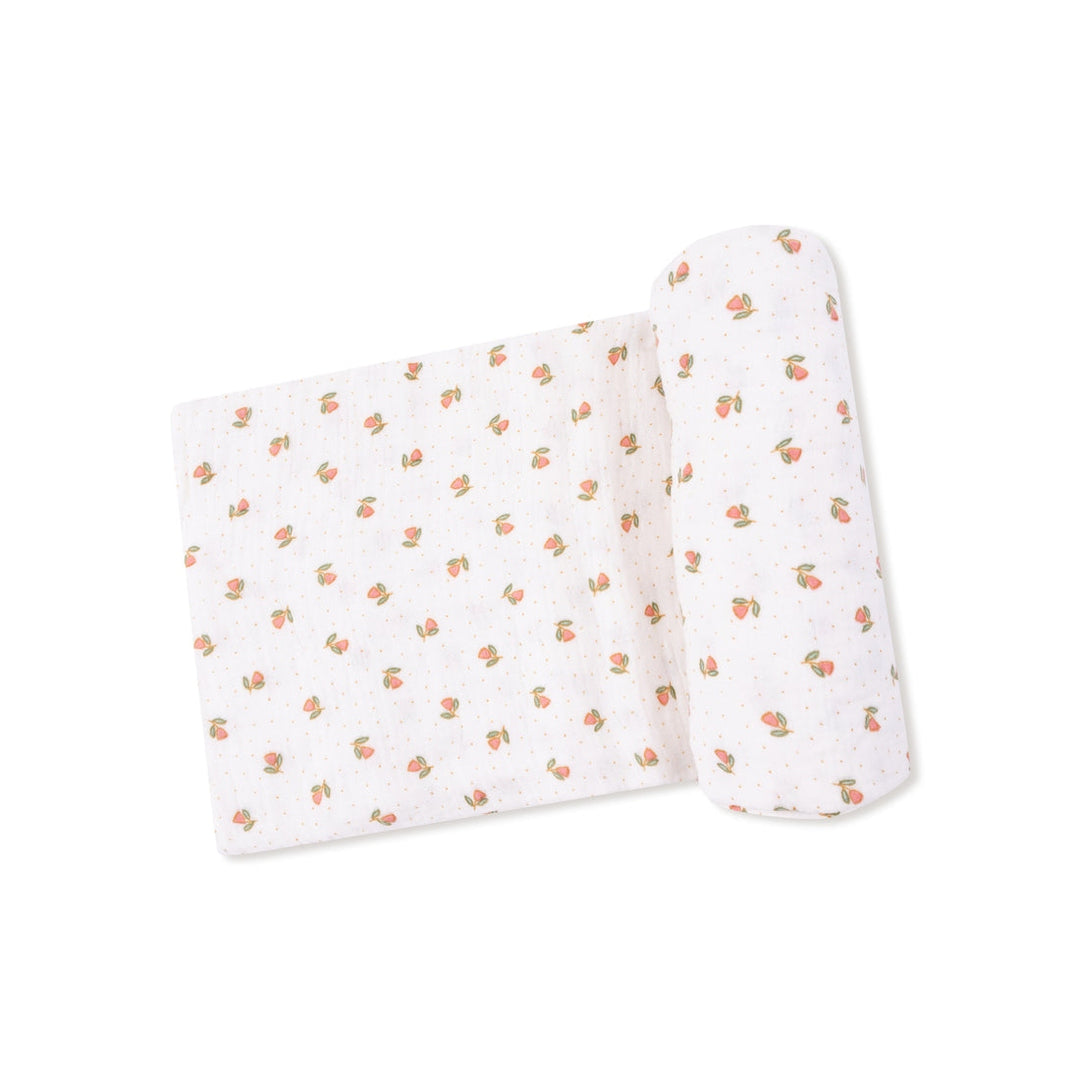 Petite Pointe Fleur Swaddle Blanket