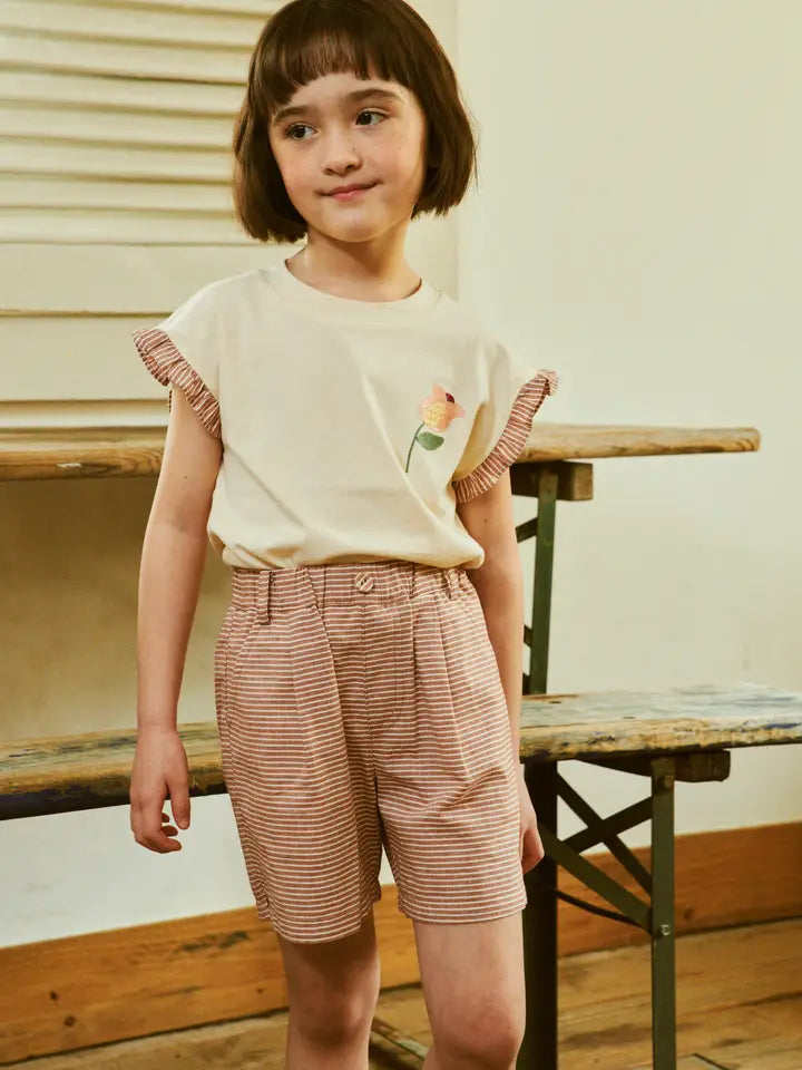 Ruffle Sleeve Embroidered Flower Tee