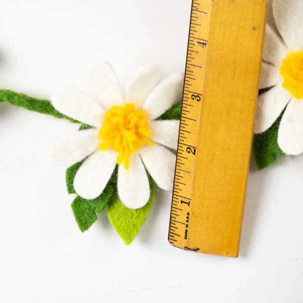 Felt Daisy Garland - 54 Inches Long