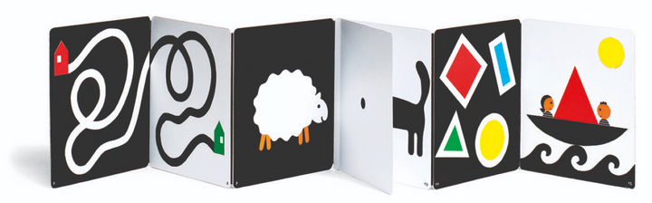My First Black and White Book: Play!
