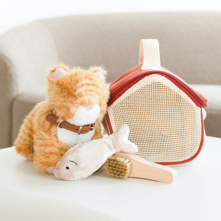 Munchkin and House Cat Pretend Play Set