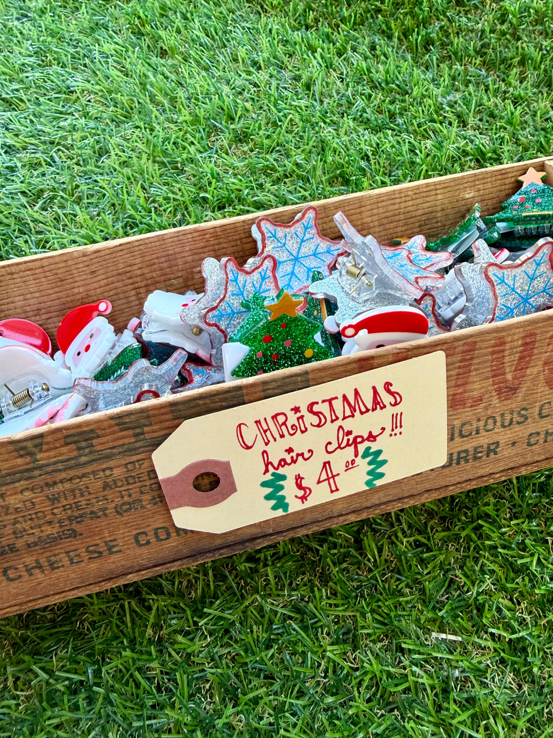 Mini Holiday Hair Claw