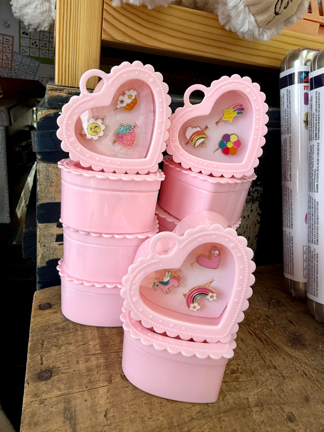 Heart Shaped Box Ring Set