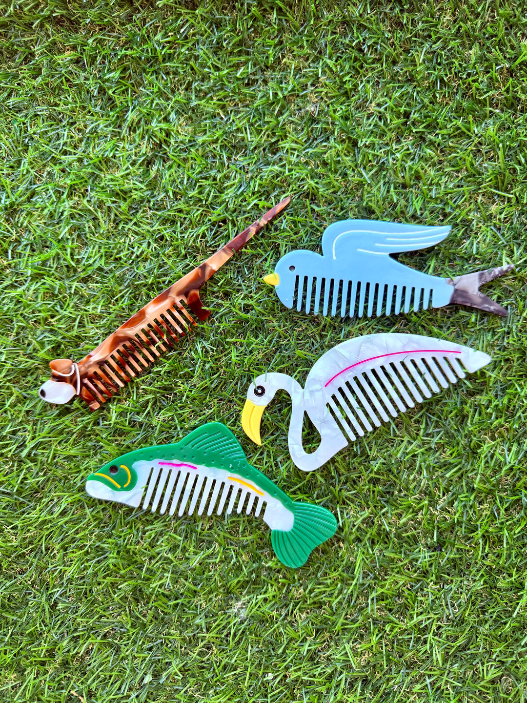 Quirky Comb