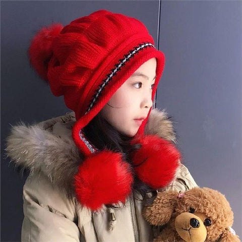 Cozy Red Pom Hat (2-6 years)