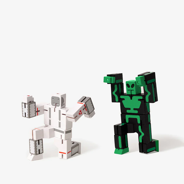 Astronaut Alien Cubebot