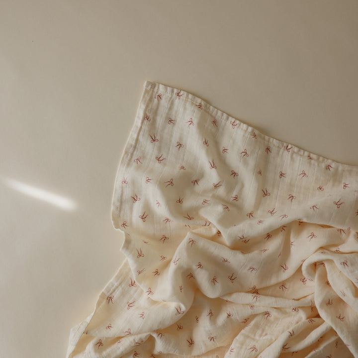 Organic Cotton Muslin Swaddle Blanket Bows