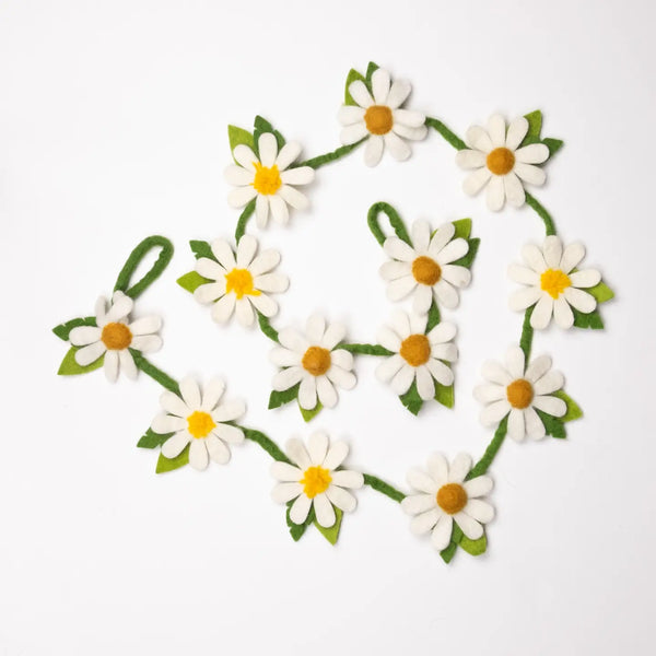 Felt Daisy Garland - 54 Inches Long