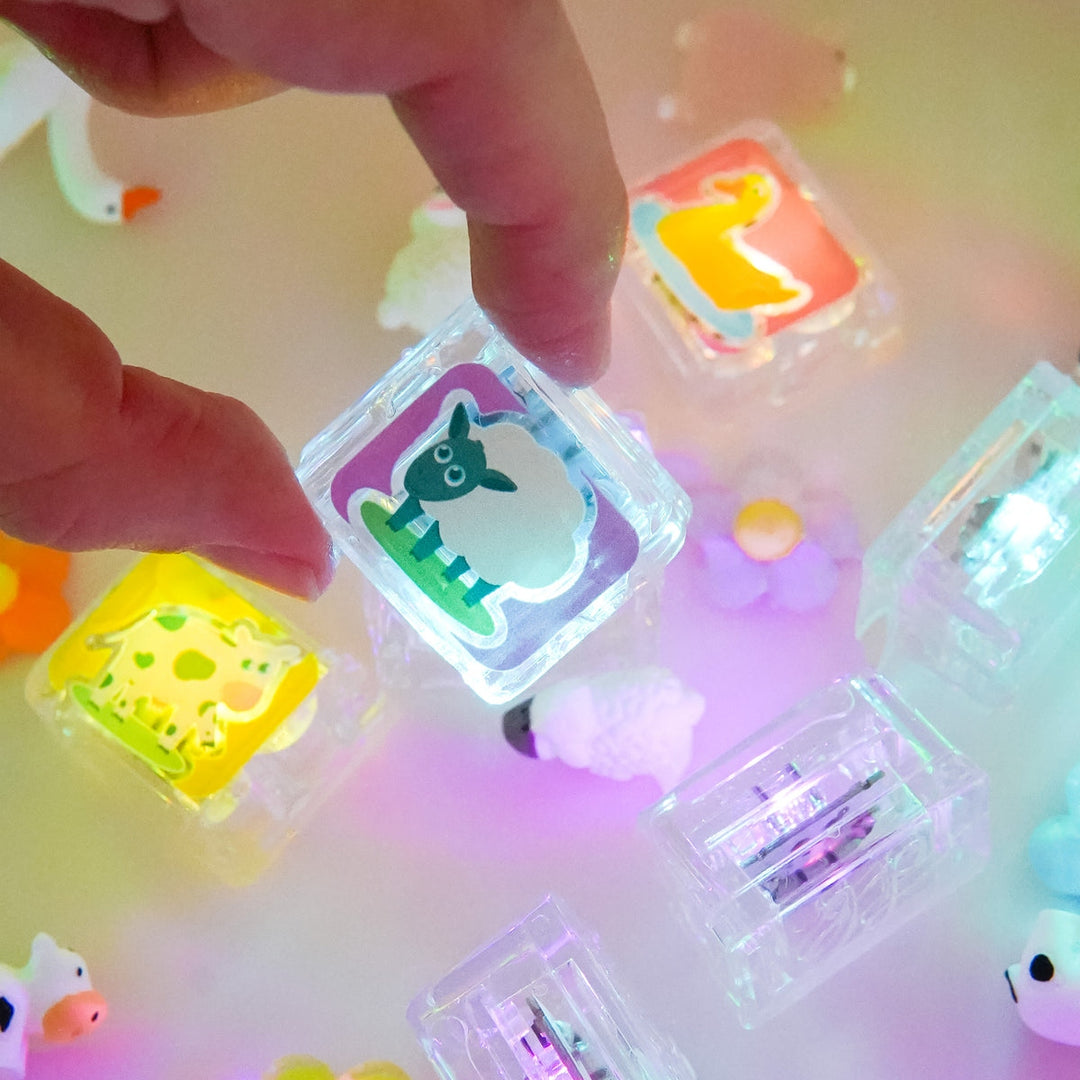 Light-Up Cubes 6-Pack - Farm Frenzy