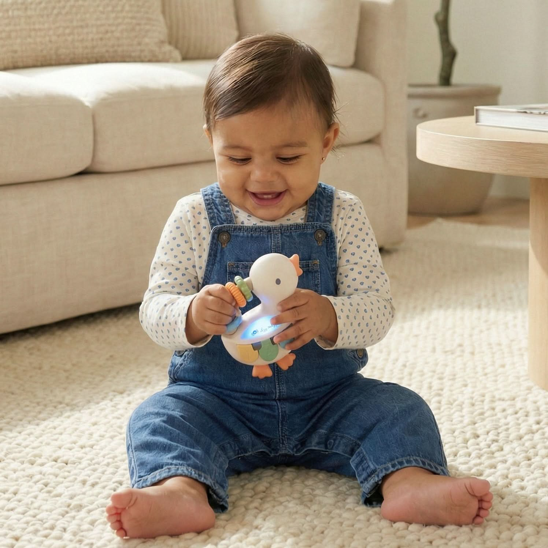 Bitzy Tunes Light-Up Piano Toy - Goose
