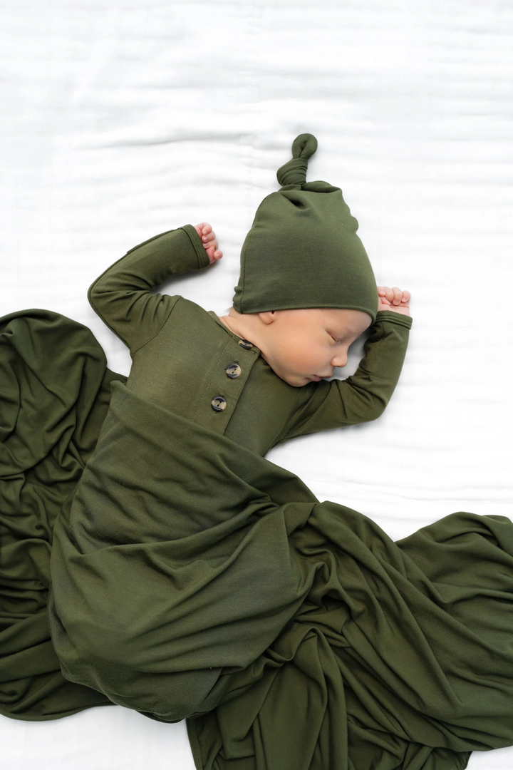 Riley Knotted Gown newborn-3 months