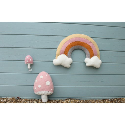 Pastel Mushroom Wool Mount