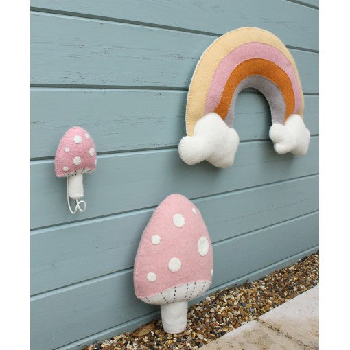 Pastel Mushroom Wool Mount