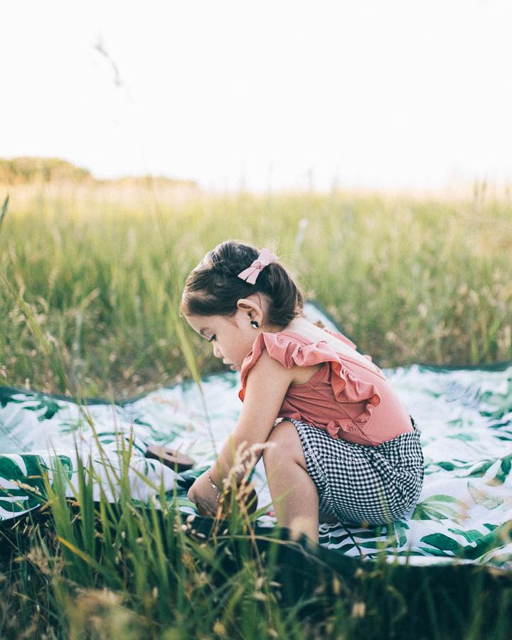 5' x 5' Outdoor Blanket - Tropical Leaf