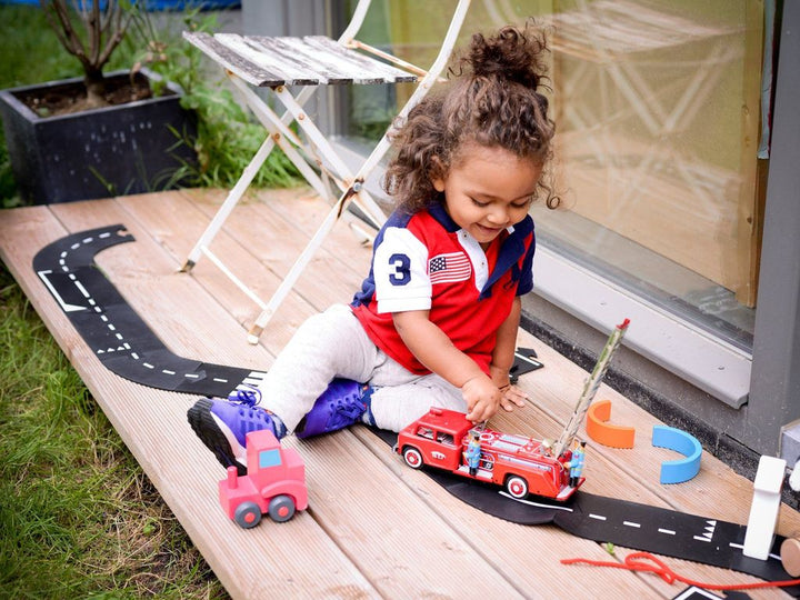 Expressway 16-Piece Road Set