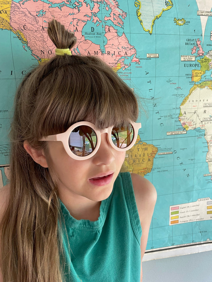 Retro Round Sunglasses Petal 3-8 years