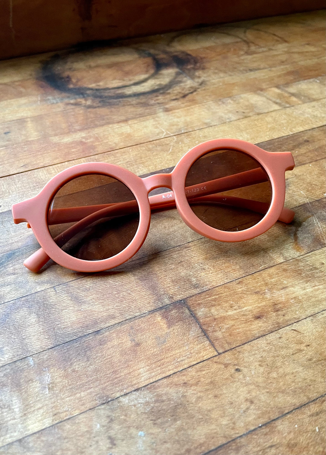 Retro Round Sunglasses Clay 3-8 years